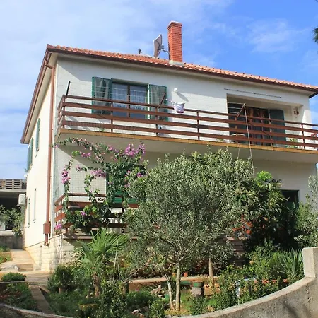 Apartman Mala Lamjana 827b *