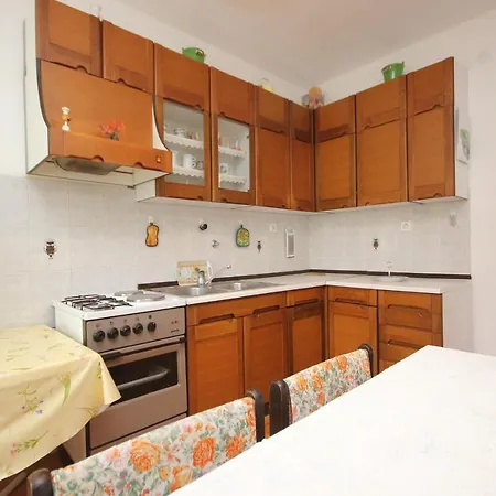Apartment Mala Lamjana 827b Kali