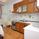 Mala Lamjana 827b Kali